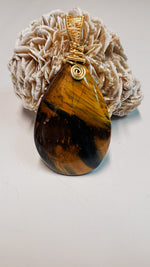 Load image into Gallery viewer, Large Tiger Eye Pendant