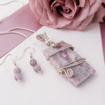 Cargar imagen en el visor de la galería, Magnolia Collection - Pink Tourmaline Necklace Pendant and Lilac Quartz Sterling Silver Earrings - BellaChel Jeweler
