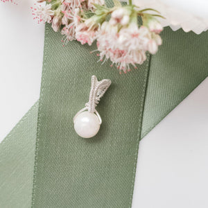 Elegant Minimalist Pearl Pendant weaved in Sterling Silver designed to be worn on both sides - BellaChel Jeweler