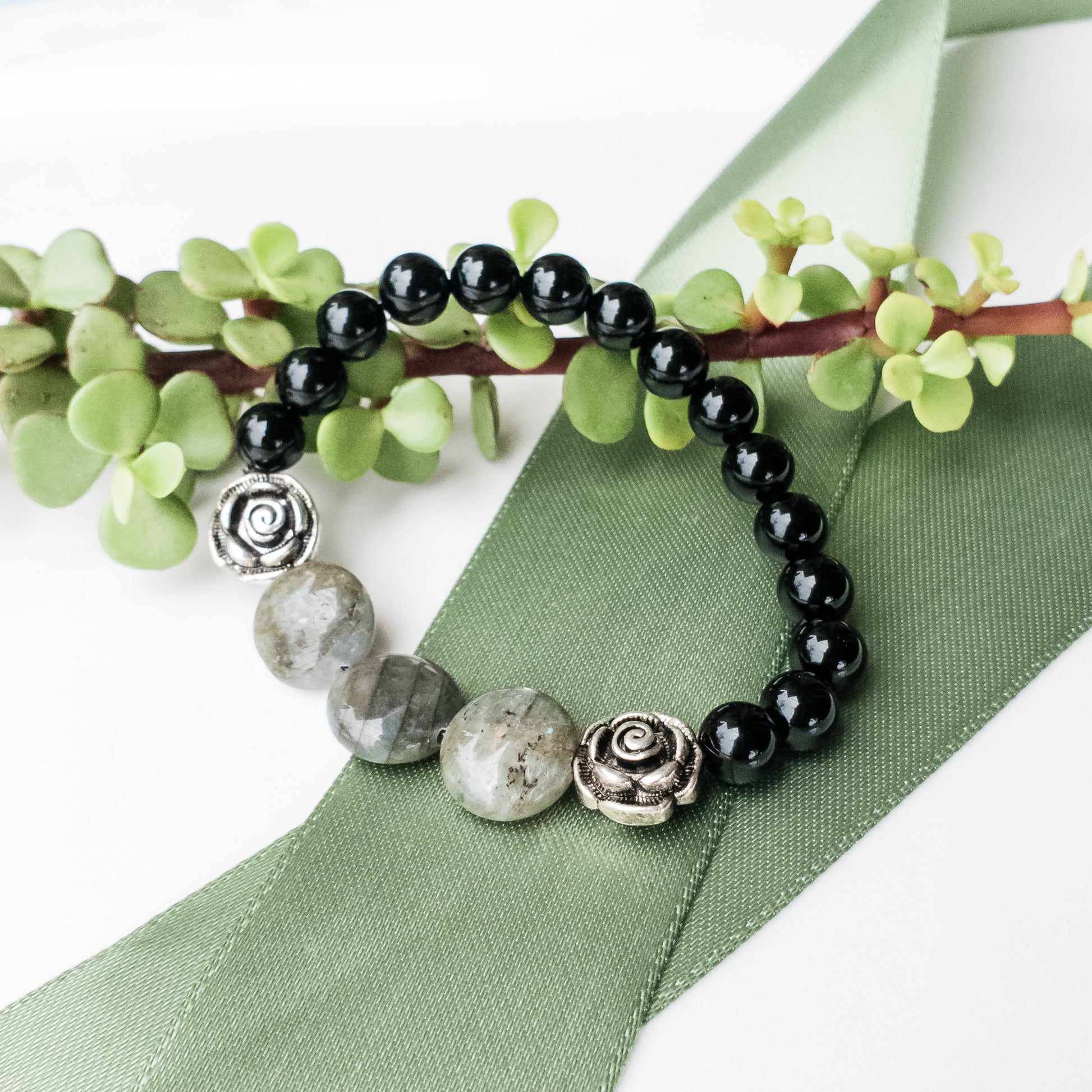 Labradorite Bracelet - BellaChel Jeweler