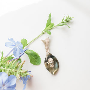 Aurora Collection - Labradorite pendant in sterling silver - top view - BellaChel Jeweler