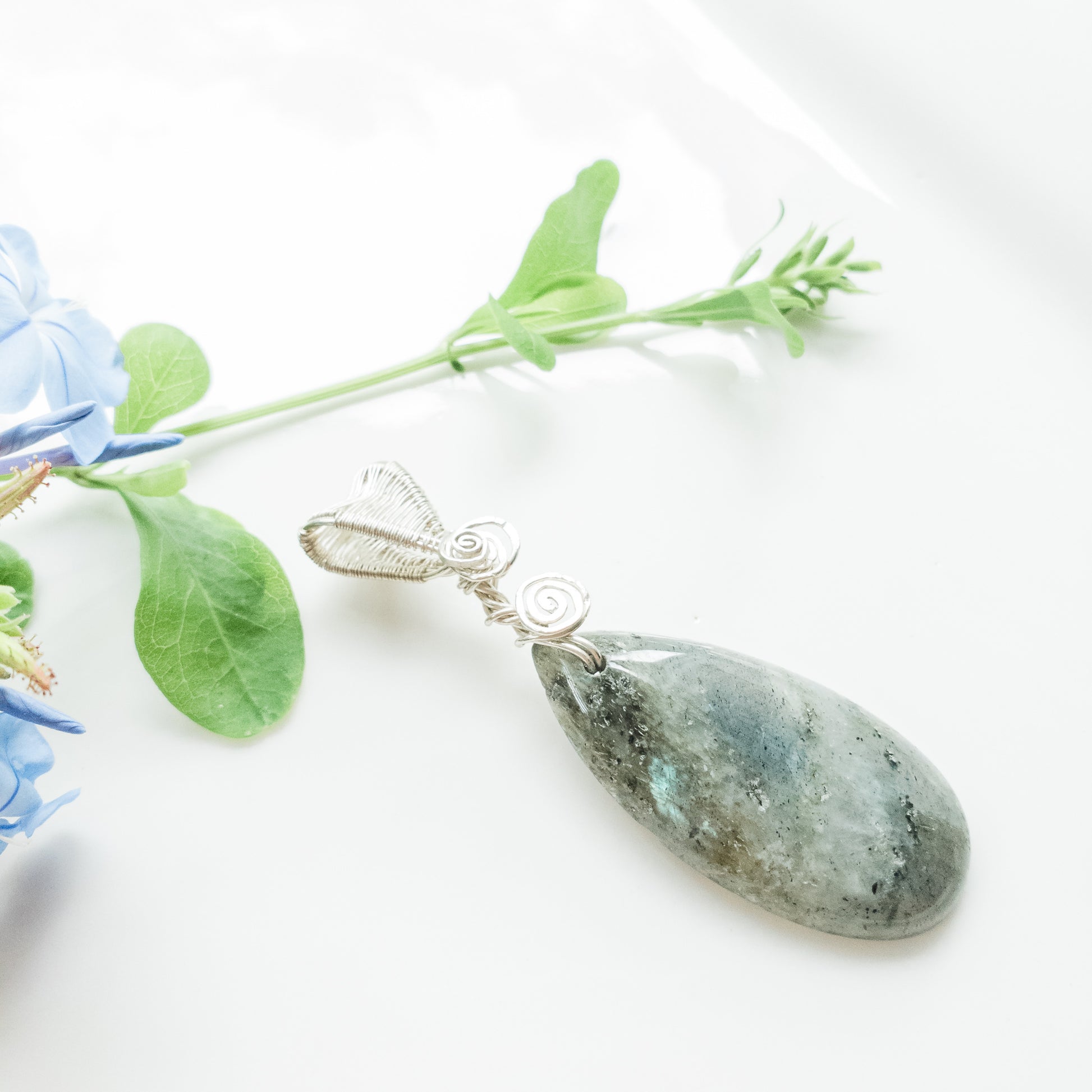 Aurora Collection - Labradorite pendant in sterling silver - side view - BellaChel Jeweler