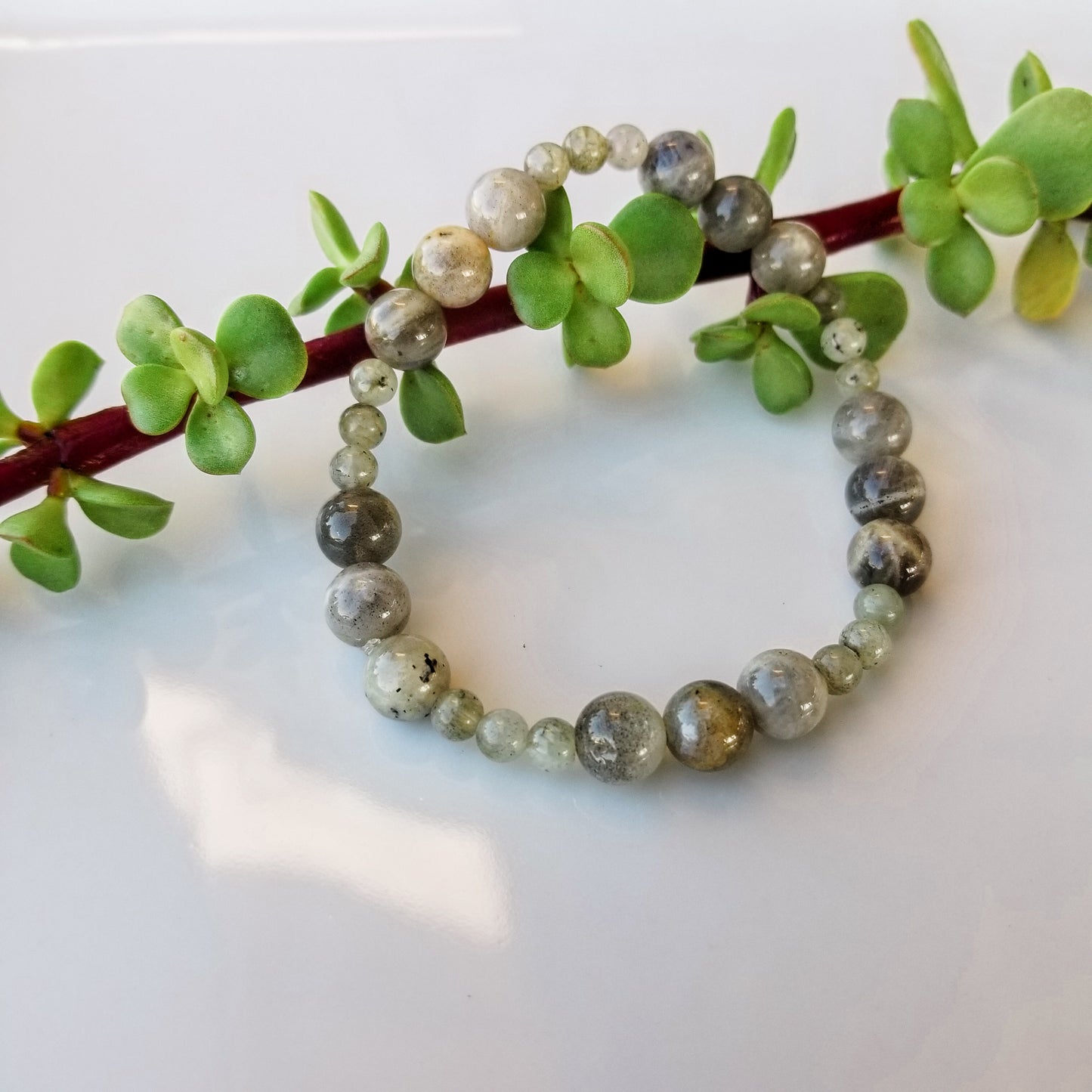 Labradorite Bracelet - BellaChel Jeweler